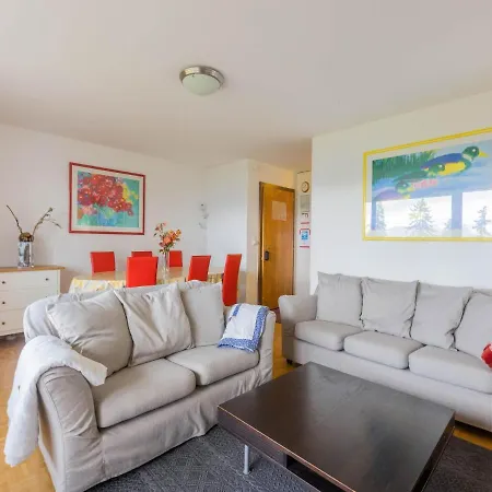 Near Slopes アパート