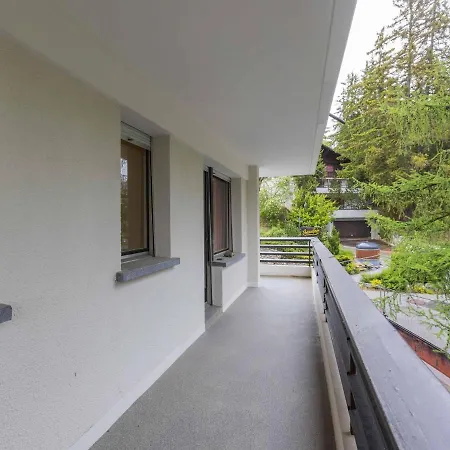 Near Slopes アパート