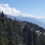Near Slopes דירה
